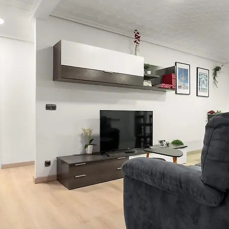 Orleans - 3 Bedrooms - Open Kitchen
